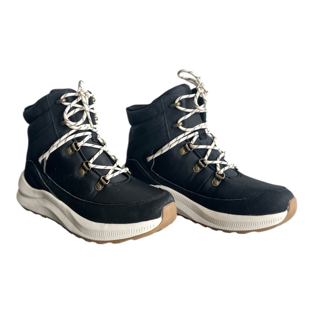 Universal Thread Norah‎ Winter Hiker Lace-Up Boots Size 8